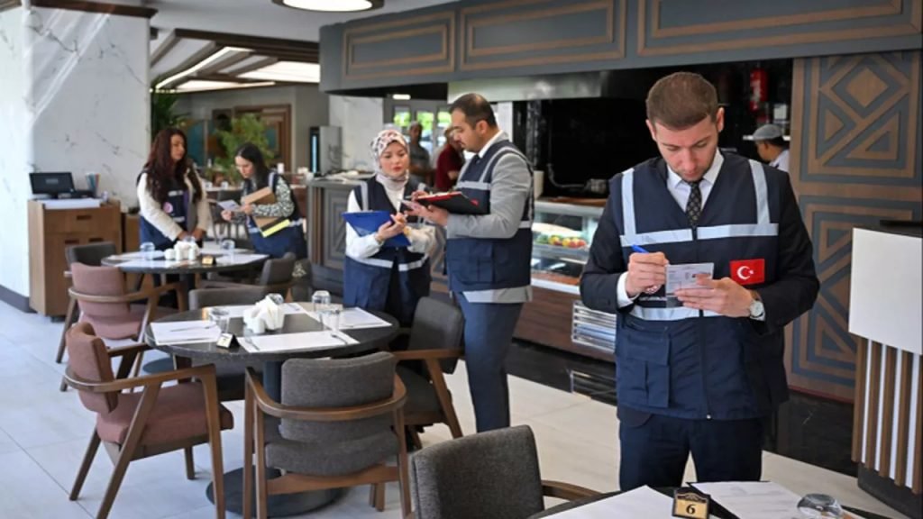 81 ilde kafe ve restoranlara menu denetimi