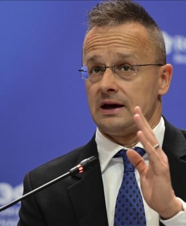 Macaristan Dışişleri Bakanı