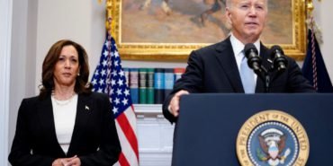 Biden: "Trump Demokrasiye Tehdit, Onu Hapse Atmalıyız" 10 U.S. President Biden statement a day after Republican challenger Trump was shot at a campaign rally, during brief remarks at the White House in Washington