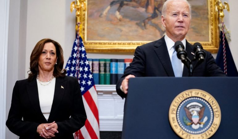 Son Dakika : Beklenen oldu Biden adaylıktan çekildi 1 U.S. President Biden statement a day after Republican challenger Trump was shot at a campaign rally, during brief remarks at the White House in Washington