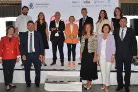 Kadinin gucu-gucumuz-esitligimiz-zirvesi-bursada-yapildi