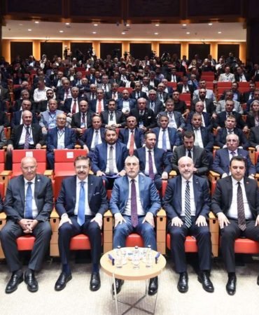 TOBB Vedat İsikhan Bulusma