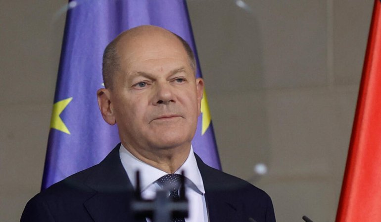 Almanya’da Scholz hükümeti güvenoyu alamadı, erken seçim süreci başladı 1 Olaf Scholz