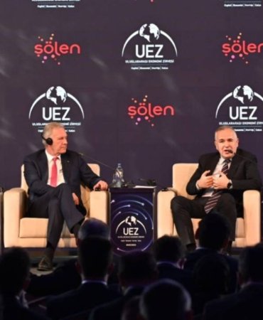 UEZ 2025 Panel 3