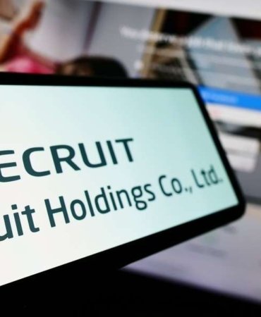 Recruit Holdings