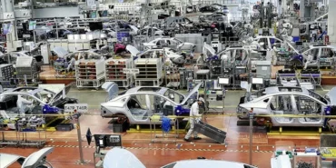 cin-otomobil-sektoru