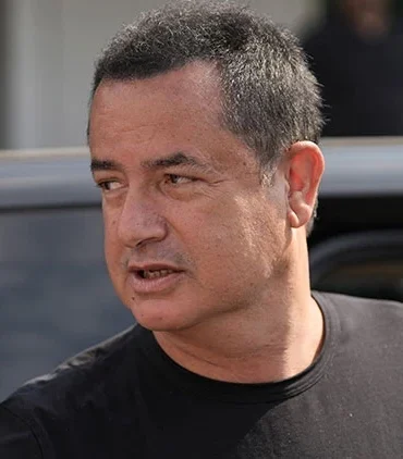 Acun Ilıcalı
