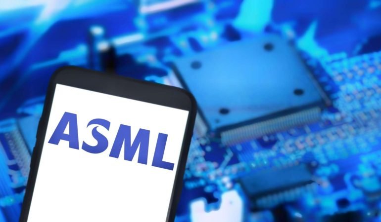 ASML Sipariş Rakamlarıyla Beklentileri İkiye Katladı 1 ASML-Siparis-Rakamlariyla-Beklentileri-Ikiye-Katladi-featured