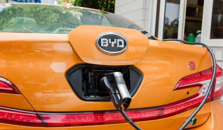 BYD 2025'te 4,6 Milyon Araçla Küresel Lider Oldu 6 BYD-20258217te-46-Milyon-Aracla-Kuresel-Lider-Oldu-featured