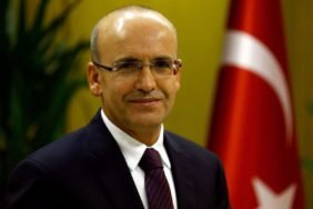 Bakan-Simsek-Yillik-Cari-Acik-232-Milyar-Dolar-Seviyesinde-featured