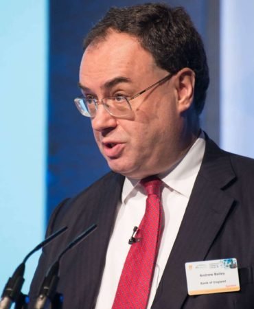 BoE-Baskani-Bailey-Populistlerin-guveni-sarsmasina-izin-verilmemeli-featured