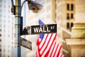 Fed-Beklentisiyle-Wall-Street-Endekslerinde-Yukselis-Ivmesi-Korunuyor-featured