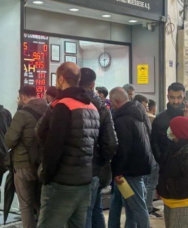 Kapalicarsi8217da-Altin-ve-Doviz-Gunu-Yukselisle-Tamamladi-featured