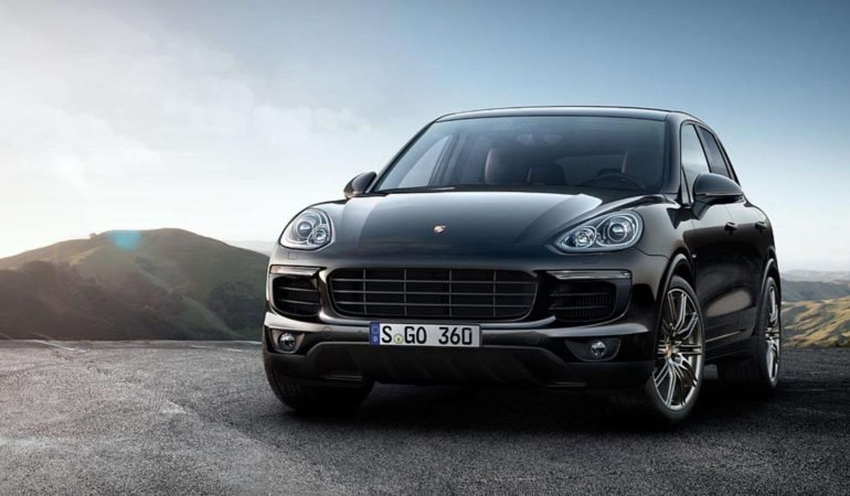 Porsche-Satislarinda-20098217dan-Bu-Yana-En-Sert-Dusus-featured