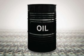 Reuters-Anketi-20268217da-Petrol-Arz-Fazlasi-Fiyatlari-Asagi-Cekebilir-featured