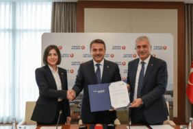 THY-Turkish-Airlines-Open-Icin-3-Yillik-Anlasma-Imzaladi-gemini