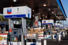 Trump-Yonetimi-Petrol-Devleriyle-Venezuela-Icin-Masaya-Oturuyor-featured