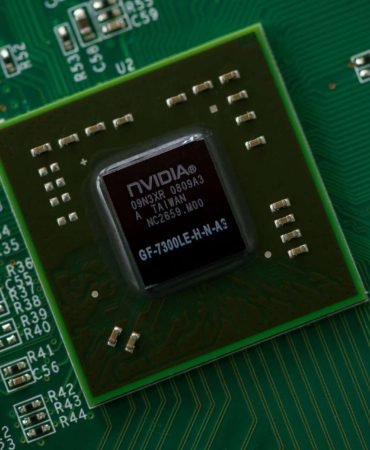 Trump-Yonetiminden-Nvidia8217nin-H200-Ciplerine-Cin-Onayi-featured