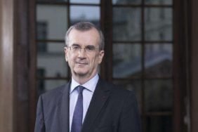 Villeroy-Zayif-Dolar-ABD8217ye-Guven-Kaybinin-Gostergesi-featured