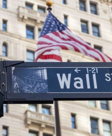 Wall-Street8217te-Karisik-Kapanis-Metaller-ve-Petrol-Yukseldi-featured