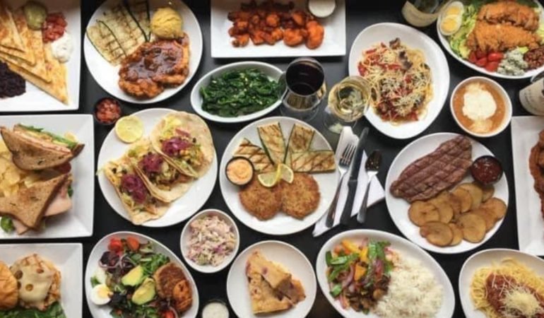 48-Yillik-Bristol-Bar-amp-Grille-Orijinal-Subesine-Veda-Ediyor-featured