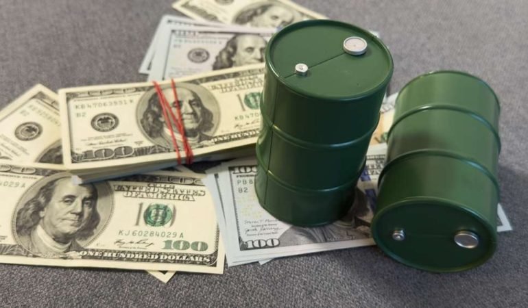 ABD-Iran-Nukleer-Zirvesi-Oncesi-Petrol-Fiyatlari-Yukselise-Gecti-featured