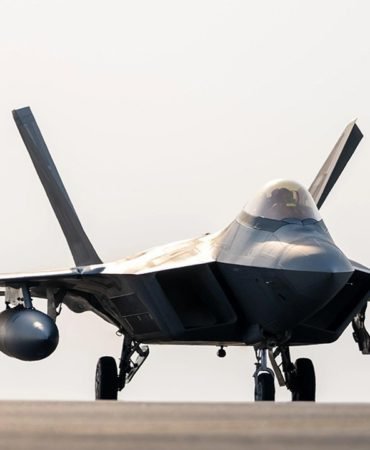 ABD8217den-Israil8217e-F-22-hamlesi-12-savas-ucagi-usse-indi-featured