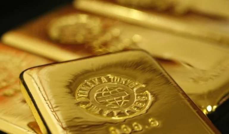 Altin-Piyasasinda-ABD-Verisi-Bekleyisi-ve-Fed-Tutanaklarinin-Etkisi-featured