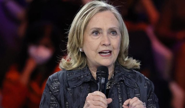 Clinton'dan Trump Yönetimine Epstein Suçlaması: Süreç Ağırdan Alınıyor 6 Clinton8217dan-Trump-Yonetimine-Epstein-Suclamasi-Surec-Agirdan-Aliniyor-featured