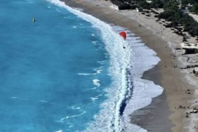 Fethiye-Oludeniz8217de-yagis-sonrasi-essiz-turkuaz-manzara-featured