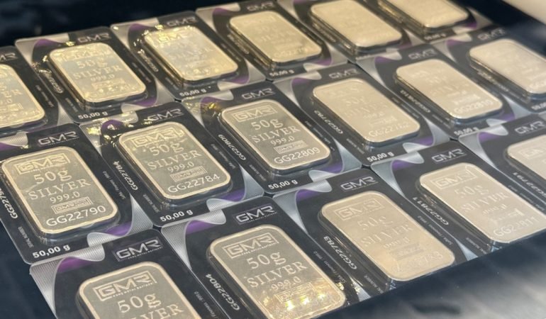 Gumus-Fiyatlarinda-Sert-Dalgalanma-ve-J.P.-Morgan8217dan-2026-Ongorusu-featured