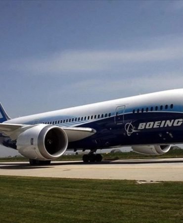 Hindistan8217dan-Boeing8217e-80-Milyar-Dolarlik-Dev-Siparis-Sinyali-featured