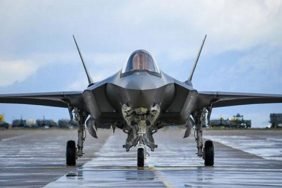 Hollandali-Bakan8217dan-Carpici-F-35-Cikisi-iPhone-Gibi-Kirilabilir-featured