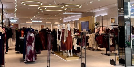 İflas Eden Moda Devinden 40 Mağazada Büyük Tasfiye İndirimi
