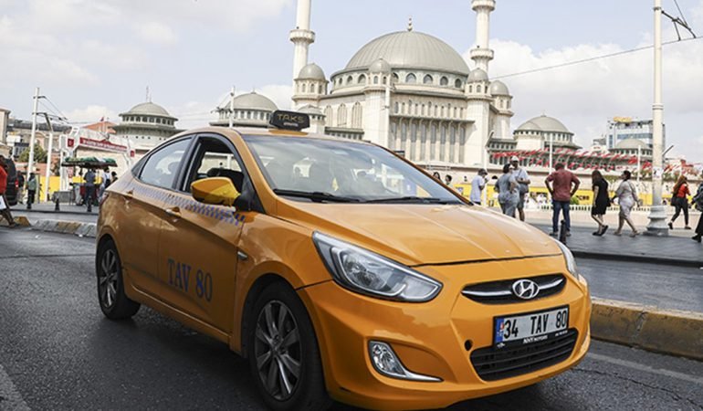 Istanbul-Taksi-Ucretlerine-Zam-Indi-Bindi-210-TL-Oldu-featured