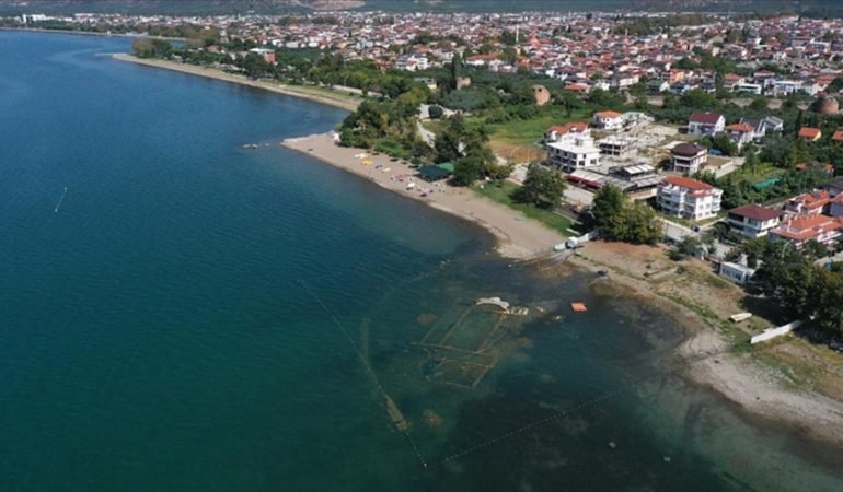 Iznik-Golu-Alarm-Veriyor-Sanayi-Tuketimi-ve-Kuraklik-Tehdidi-featured