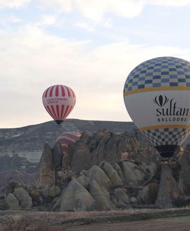 Kapadokya-Balon-Turlarina-Yogun-Ilgi-754-Bin-Kisi-Uctu-featured