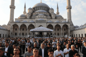 Mimar-Sinanin-Ustalik-Eseri-Selimiye-Ibadete-Aciliyor-gemini