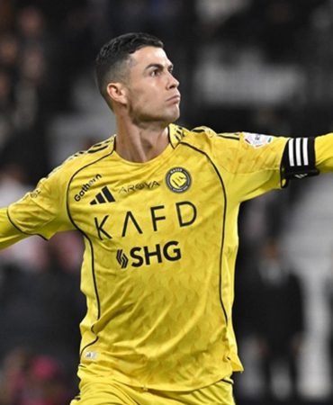 Ronaldo-Ayrilik-Iddialarina-Yanit-Verdi-Burada-Cok-Mutluyum-featured