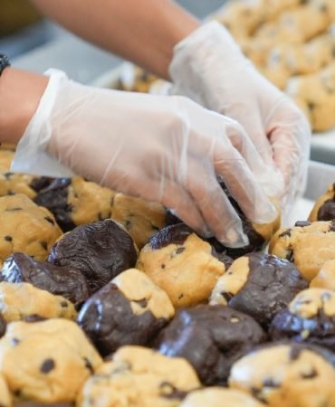 Taylor-Chip-Iflas-Koruma-Istedi-Magazalar-Kapaniyor-featured