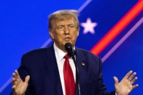 Trump-Alfalfa-Club-Yemeginde-Gronland-Sakasi-Yapti-featured