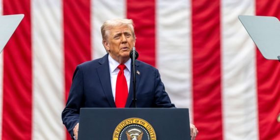 Trump: İstihdam Verileri Harika, Maliyetler Düşmeli