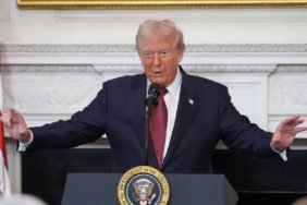 Trump-Yonetimi-Yuksek-Mahkeme-Karari-Sonrasi-Yeni-Tarife-Planini-Devreye-Sokuyor-featured