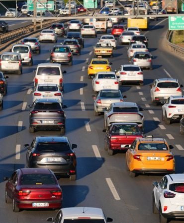 1-Nisanda-Trafikte-Yeni-Donem-Sahte-Plakaya-140-Bin-TL-Ceza-featured