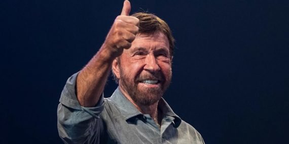 ABD’li Efsane Aktör Chuck Norris 86 Yaşında Vefat Etti