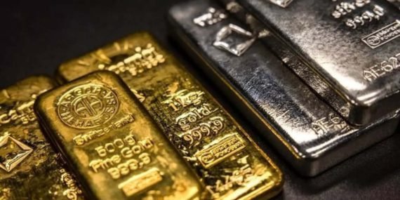 Altın ve Gümüşte Tarihi Düşüş: Analistlerden Fırsat ve Risk Uyarısı