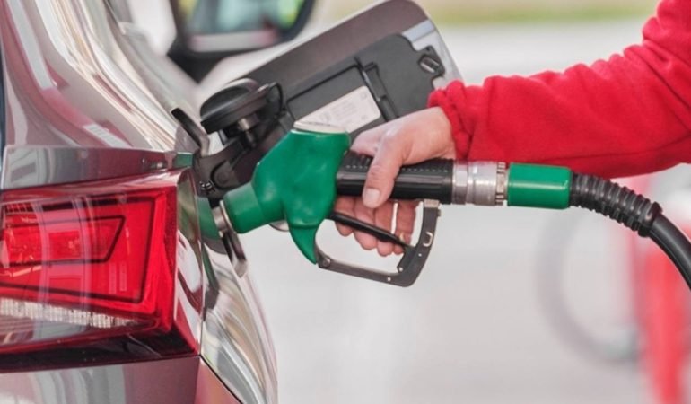 Avrupa8217da-Akaryakit-Fiyatlari-Hizla-Tirmaniyor-featured