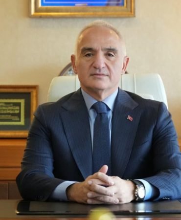 Bakan-Mehmet-Nuri-Ersoy8217un-Ramazan-Bayrami-Kutlama-Mesaji-featured
