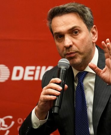Bayraktar: TPAO ve Eti Maden Kanada'ya Yatırım Yapabilir 2 Bayraktar-TPAO-ve-Eti-Maden-Kanada8217ya-Yatirim-Yapabilir-featured