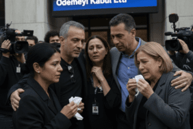 BoA-Epstein-Magdurlari-Icin-725-Milyon-Dolar-Odemeyi-Kabul-Etti-gemini